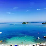 Ademi Villa