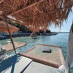 Ademi * Ksamil
