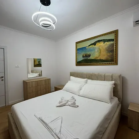 Villa Ademi Ksamil