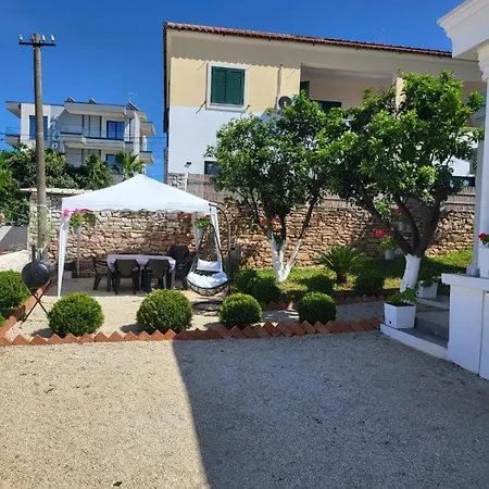 Ademi Villa *