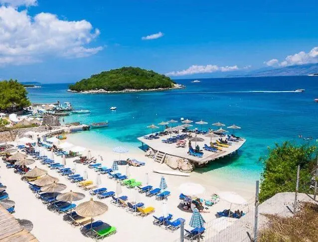 别墅 Ademi 卡萨米尔